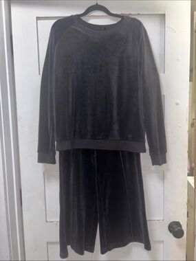 Joe's Jeans Black Velvet Track Set - Sweatshirt & Wide Leg Joggers
